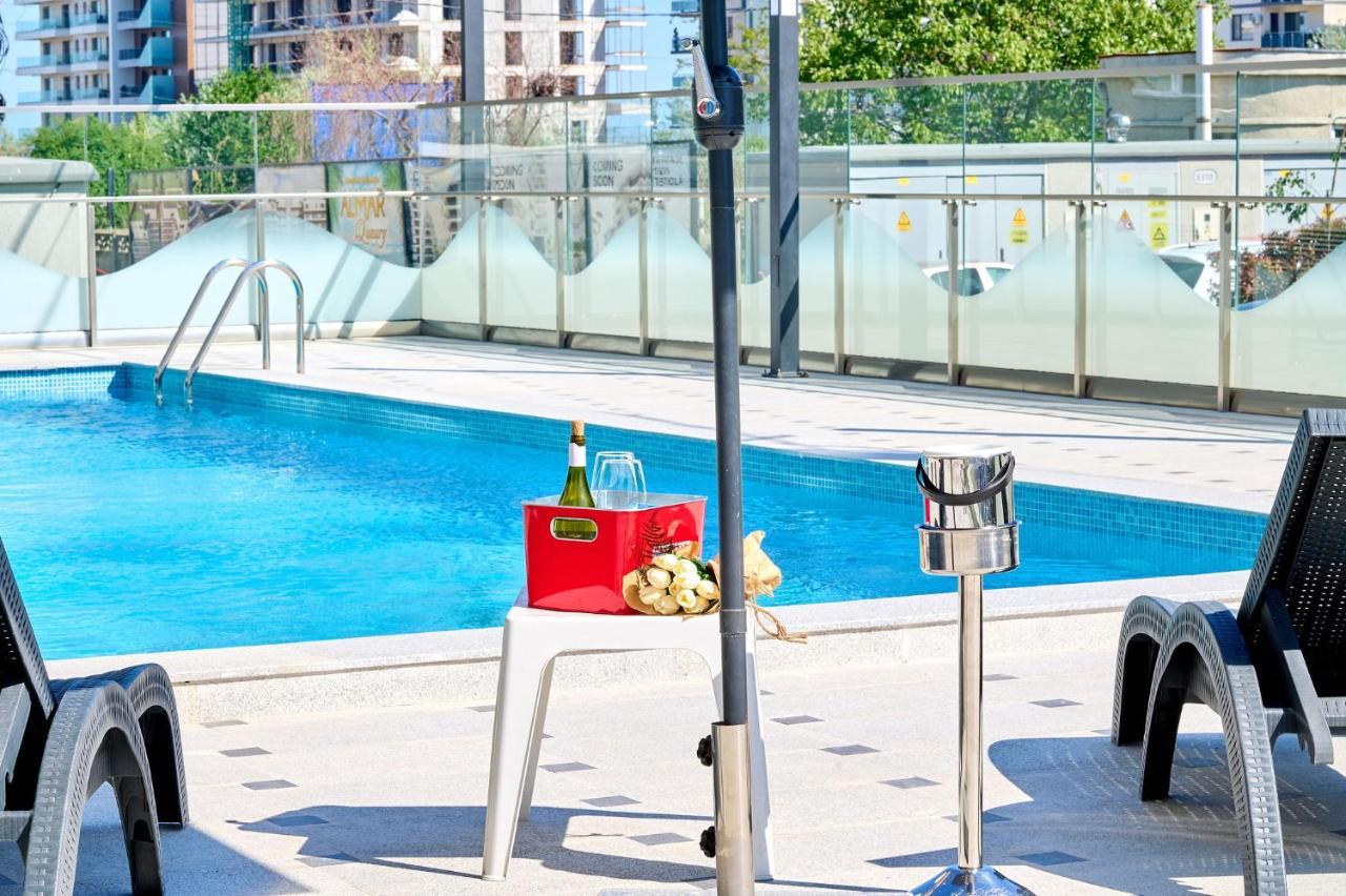Blue Ocean In Nord10 Pool Apartment Mamaia